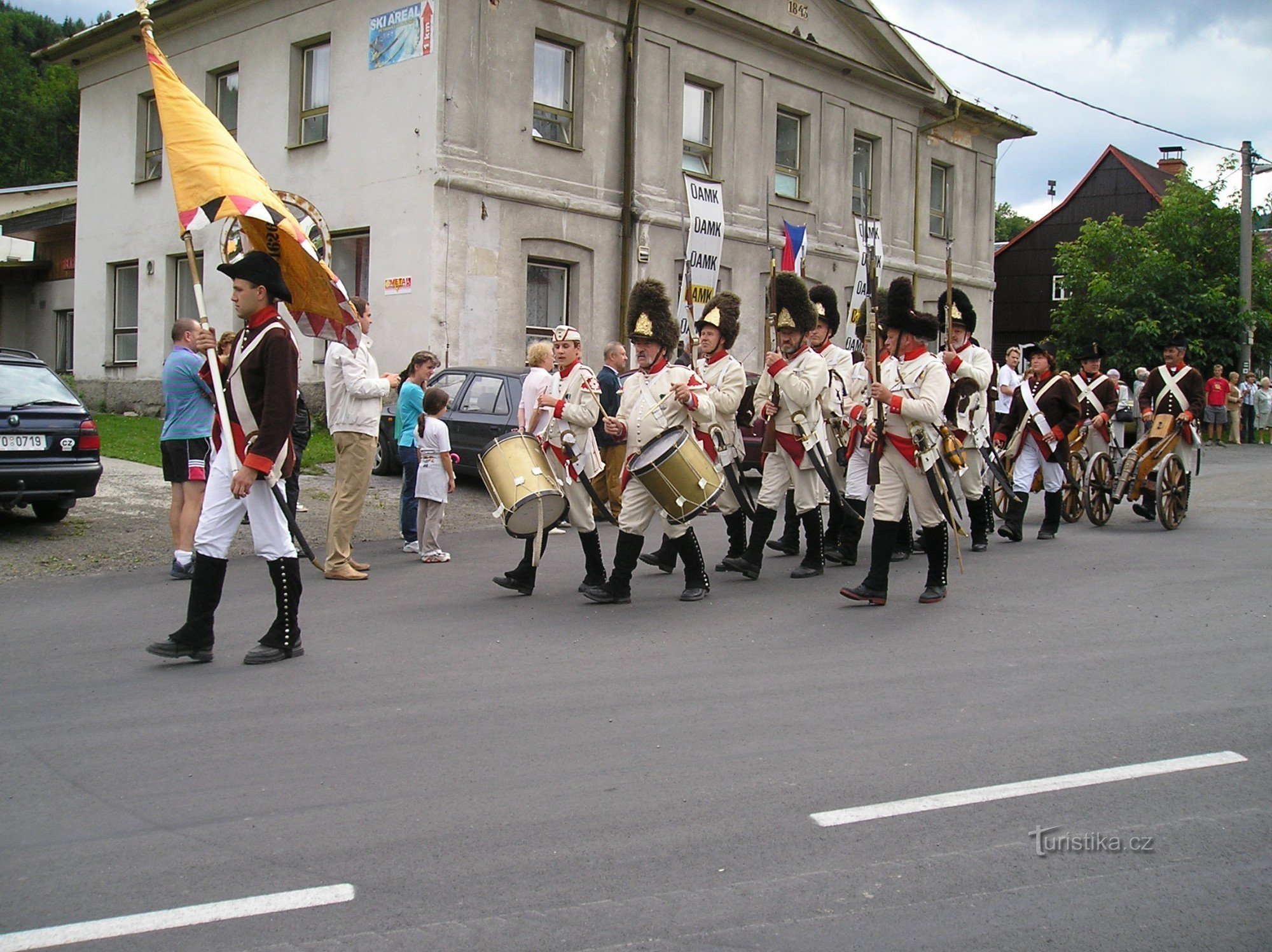 755 lat od założenia 2