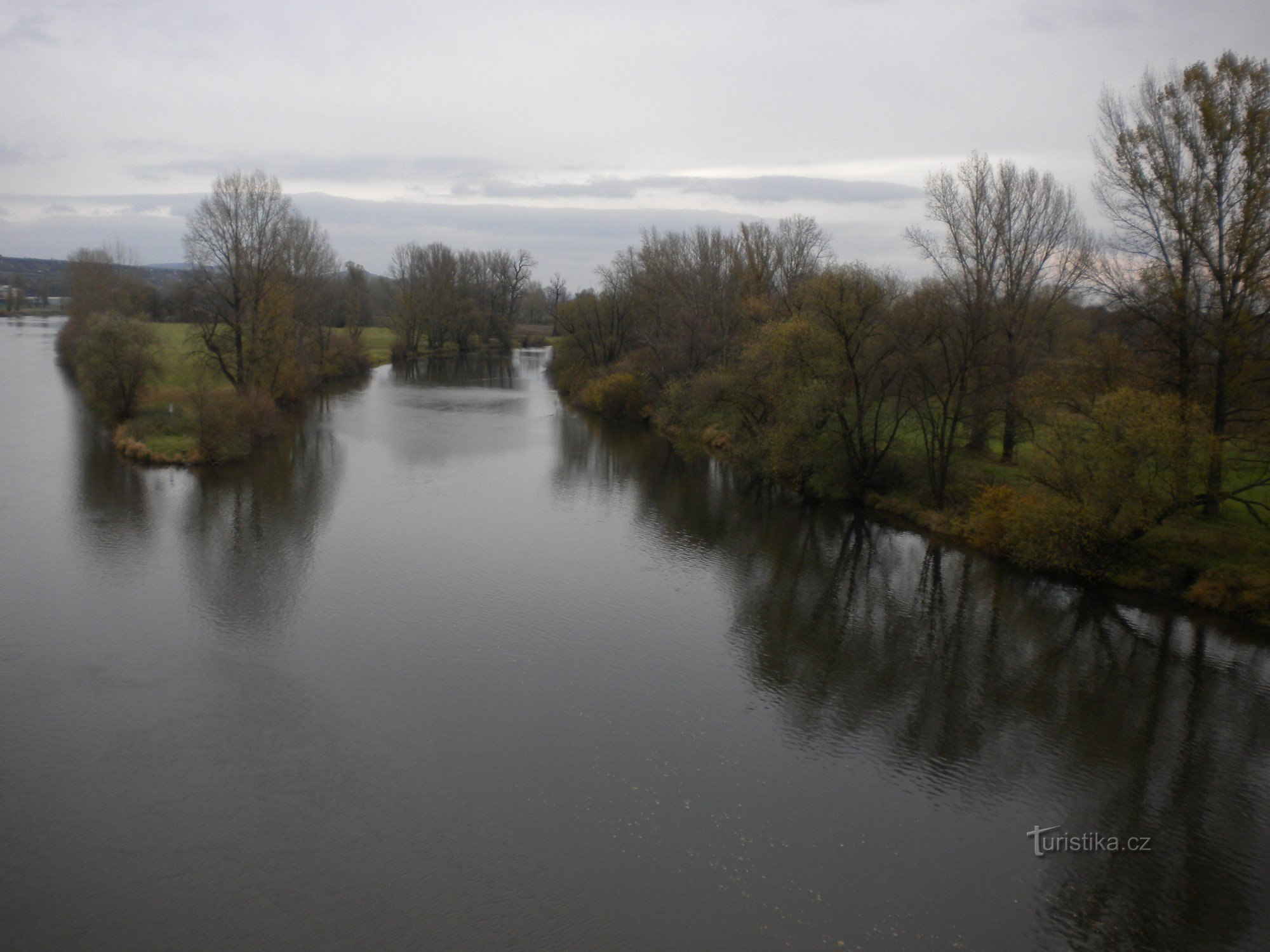...y el río Ohře.