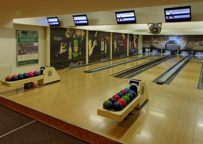 Absolutní Bowling