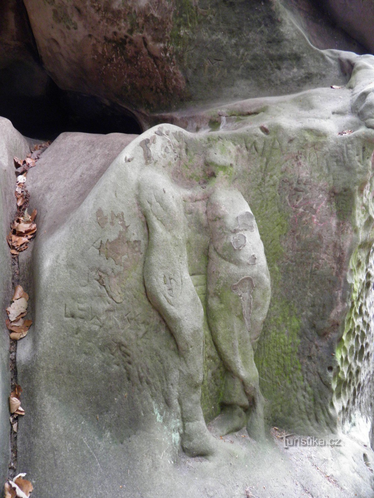 Łóżko Adama - płaskorzeźba skalna w Czeskim Raju.