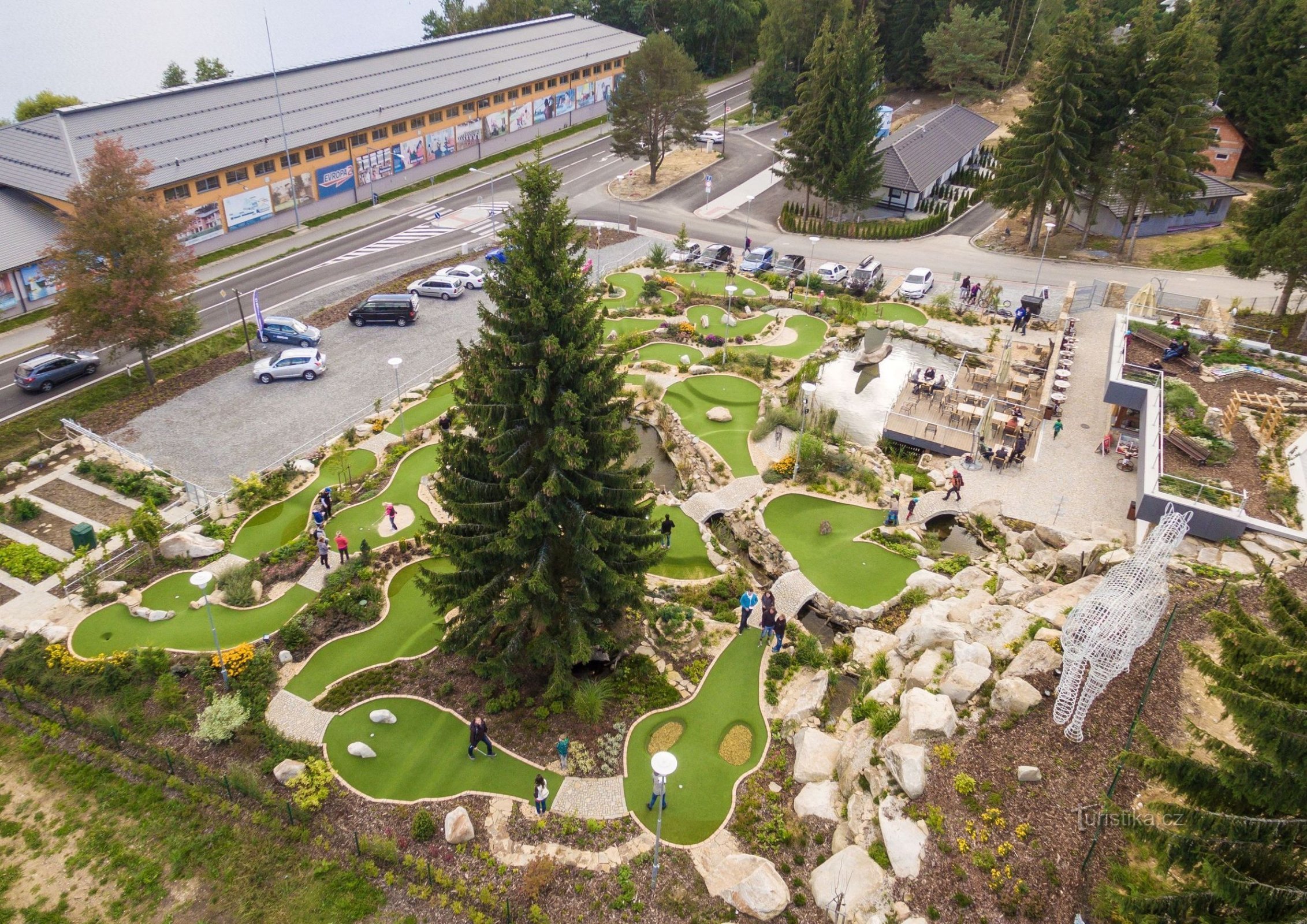 Adventure golf Lipno (c) Siège du tourisme de la Bohême du Sud