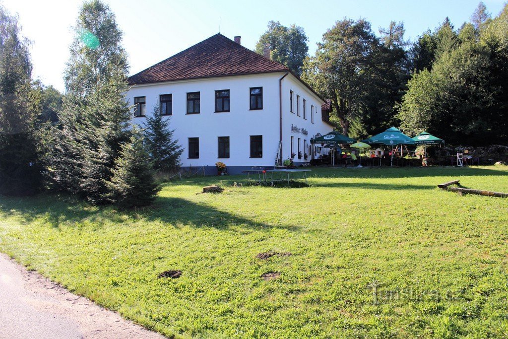 Albeř, Locanda Bobas