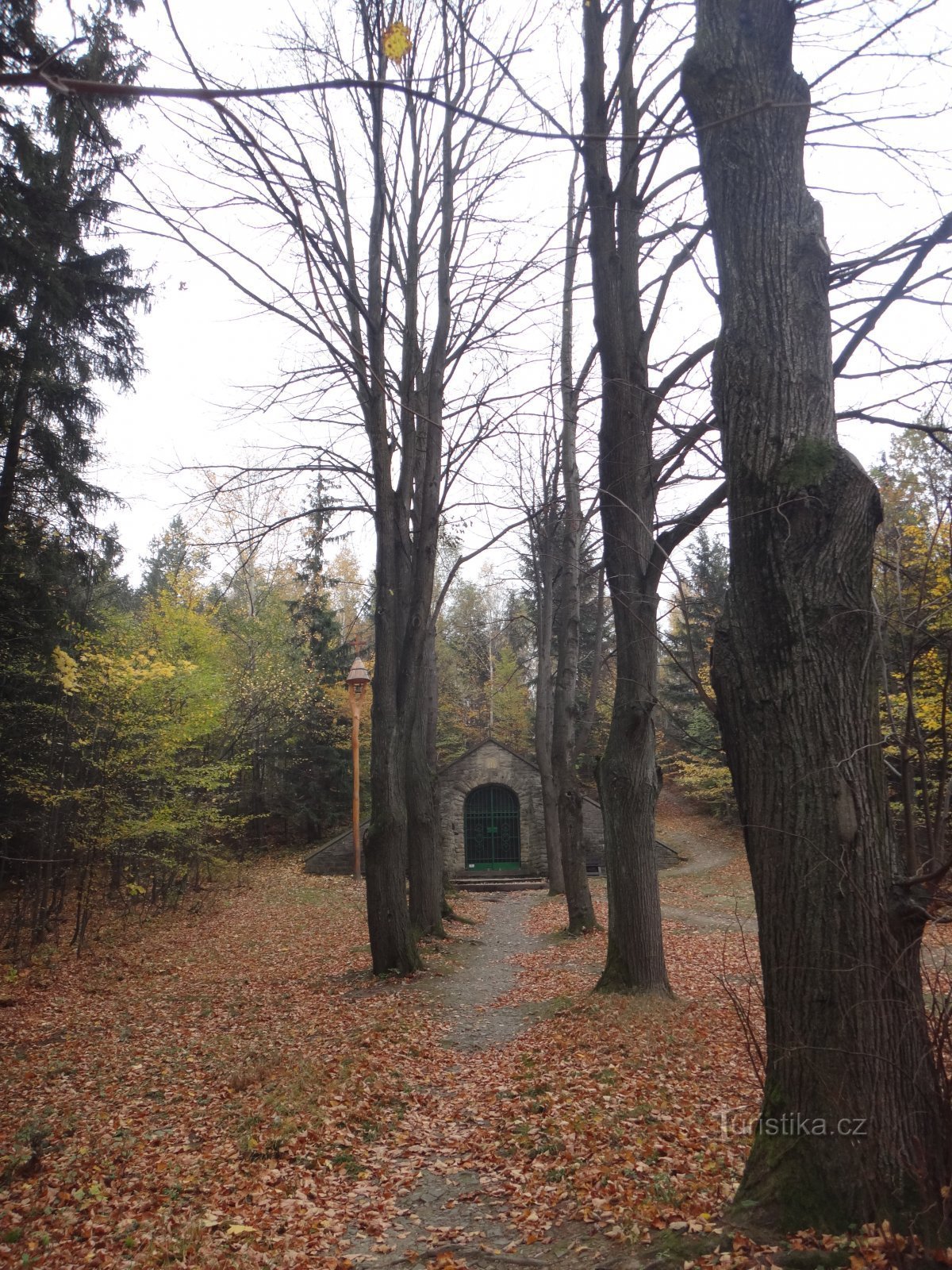 allée de la chapelle