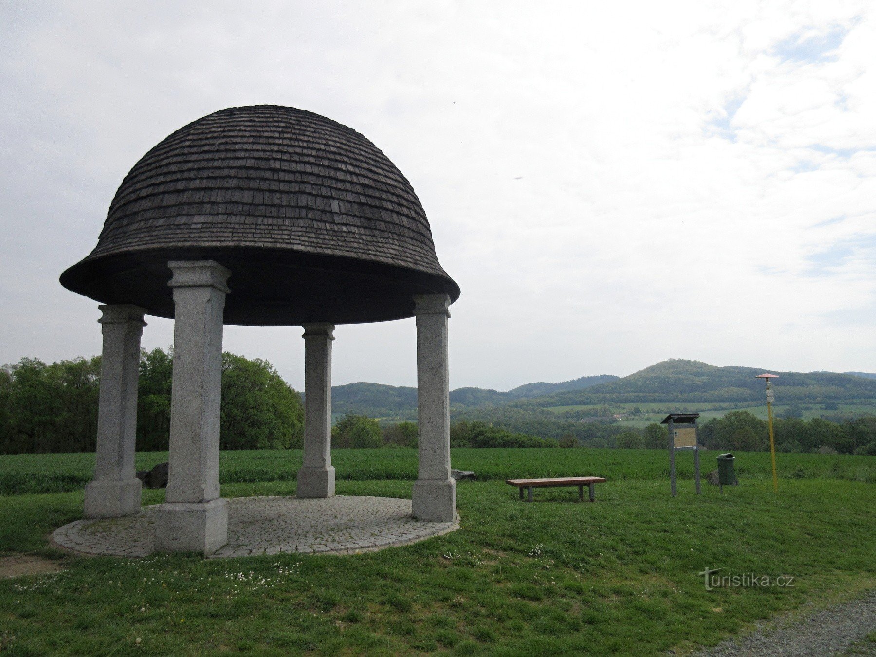 Gazebo vicino a Kout nella Selva Boema