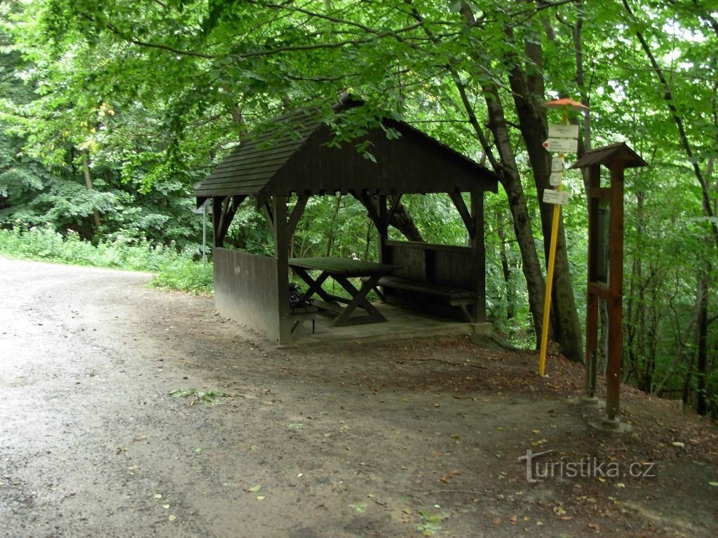 Gazebo nära U Mísa brunn