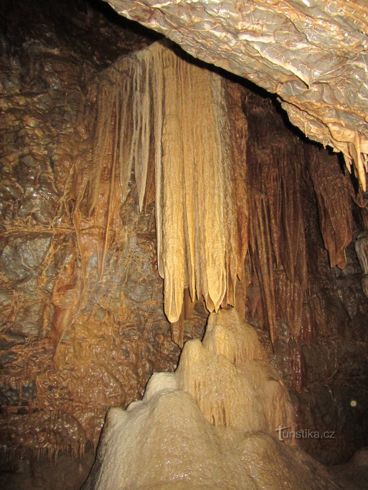 Amateur cave