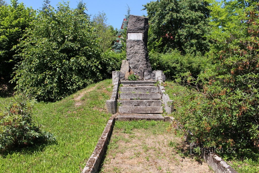 Anđeo, Spomenik oslobođenja