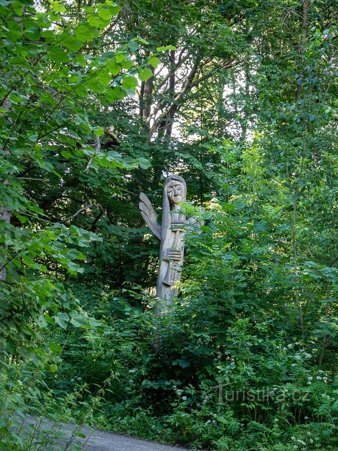 The Angel Trail starts at Tulinka