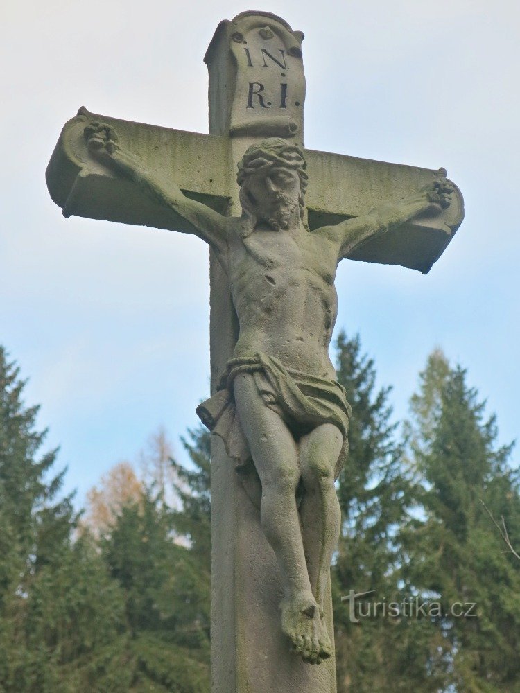 Annín (Kouty nad Desnou) – križ