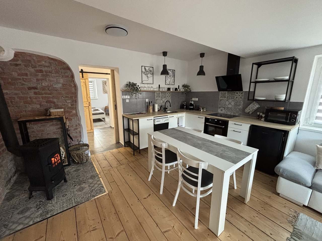 Apartmán 101 pronájem Fryšava pod Žákovou horou Kuchyň s obývacím pokojem