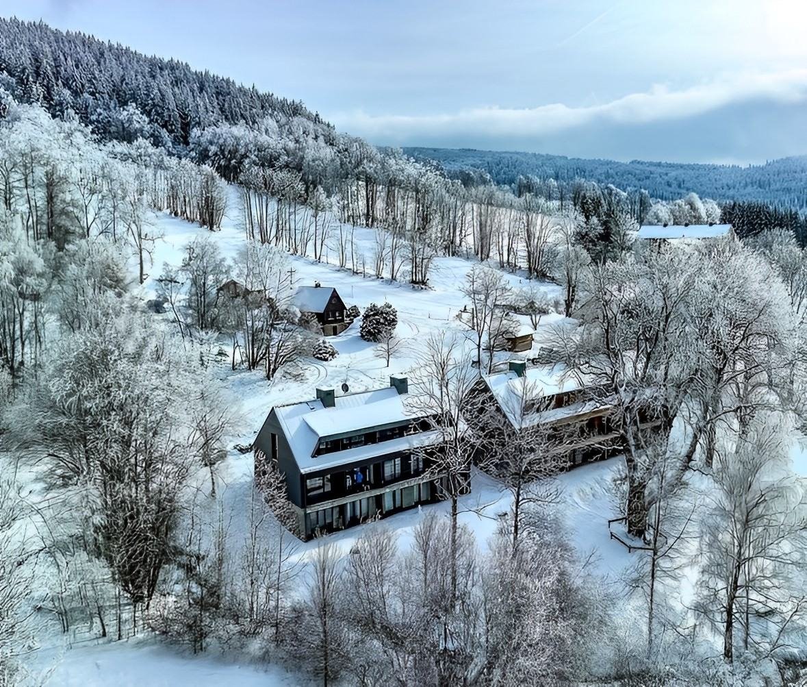 Apartamento Jasan Šumava - vista de inverno do apartamento