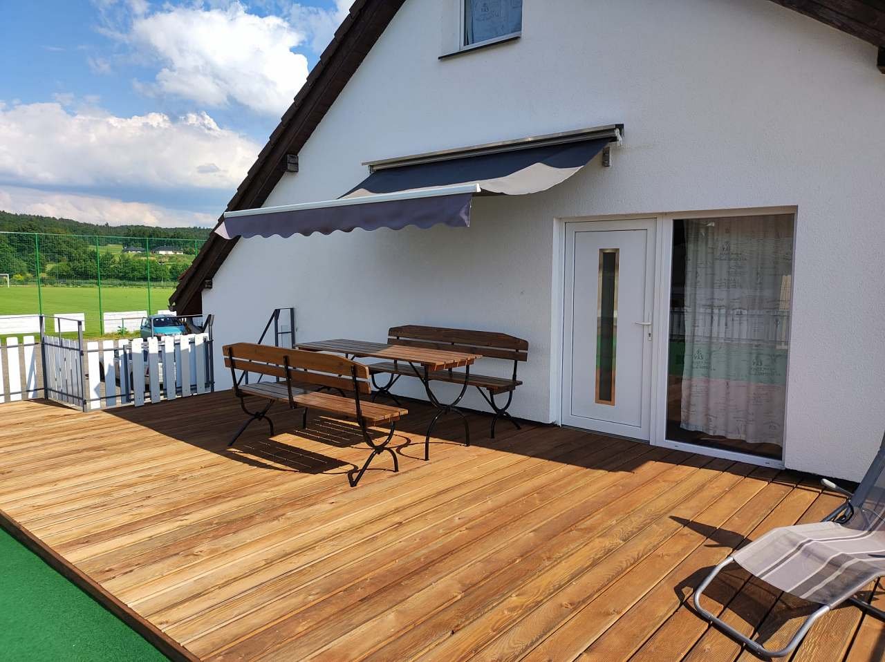 Apartman sa terasom za sunčanje za iznajmljivanje Písek - Semice