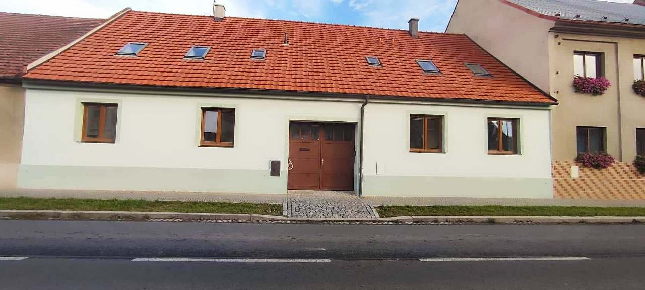 Lägenhet nära Holubů Spálené Poříčí