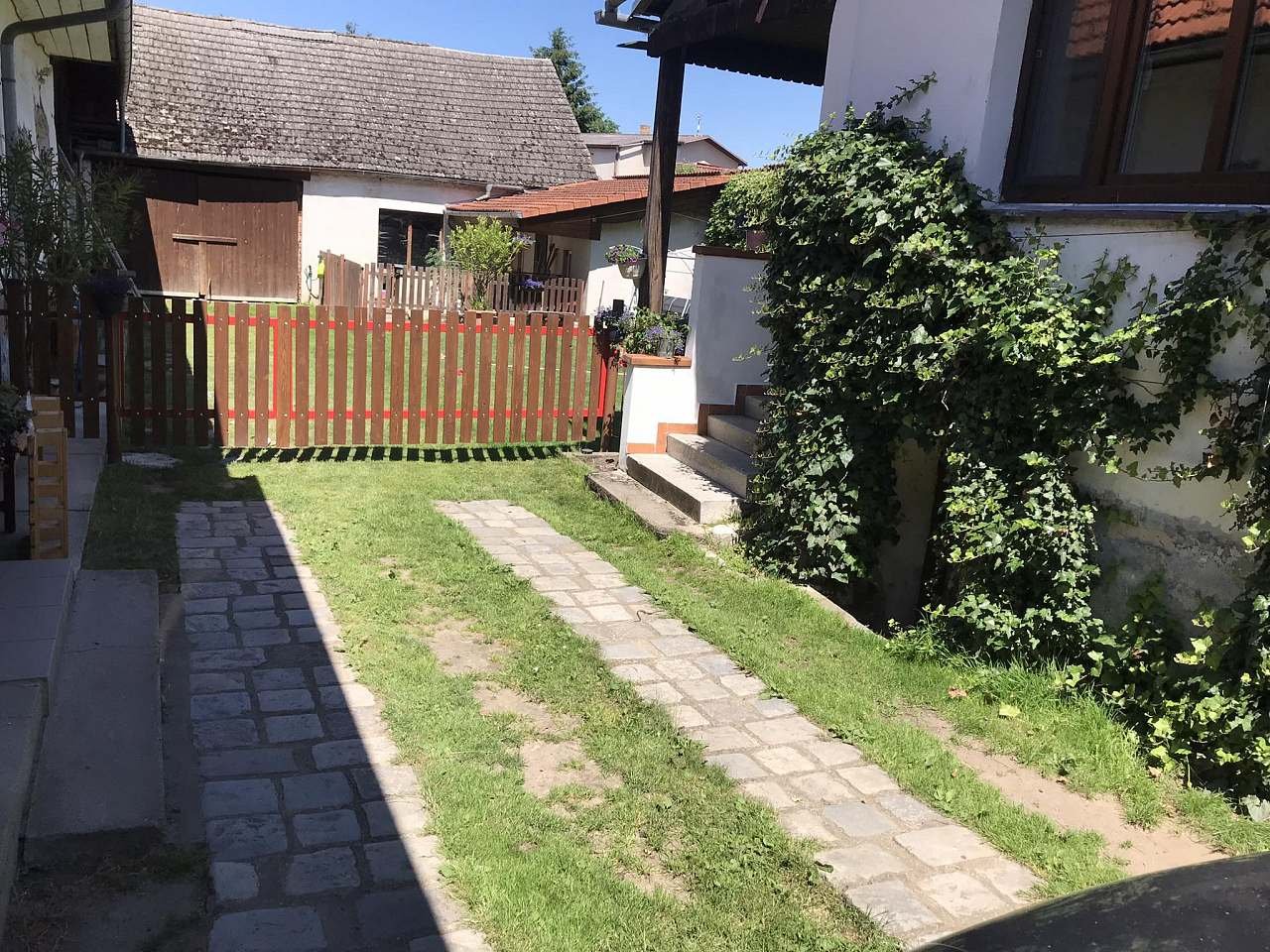 Apartman u blizini Leon Lomnice nad Lužnicí