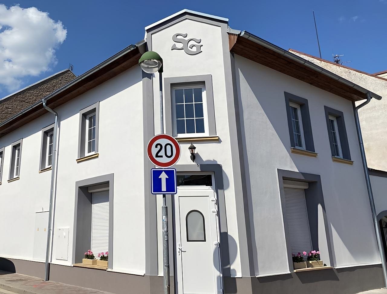 APARTMÁNOVÝ DŮM  HOŘICE - ŽIŽKOVA 281