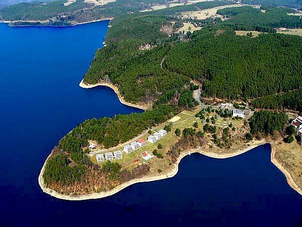 Apartamentos Loužek en la bahía de Struhy II a vista de pájaro