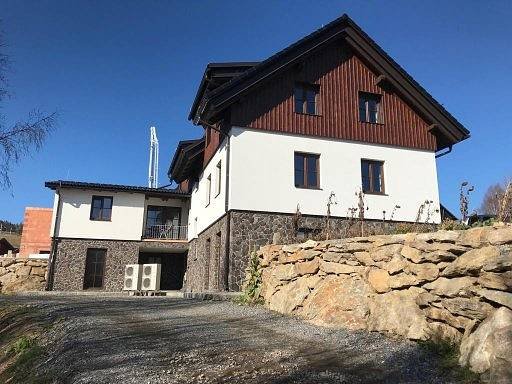 Appartementen Verunka - uitzicht vanaf Teplá Vltava