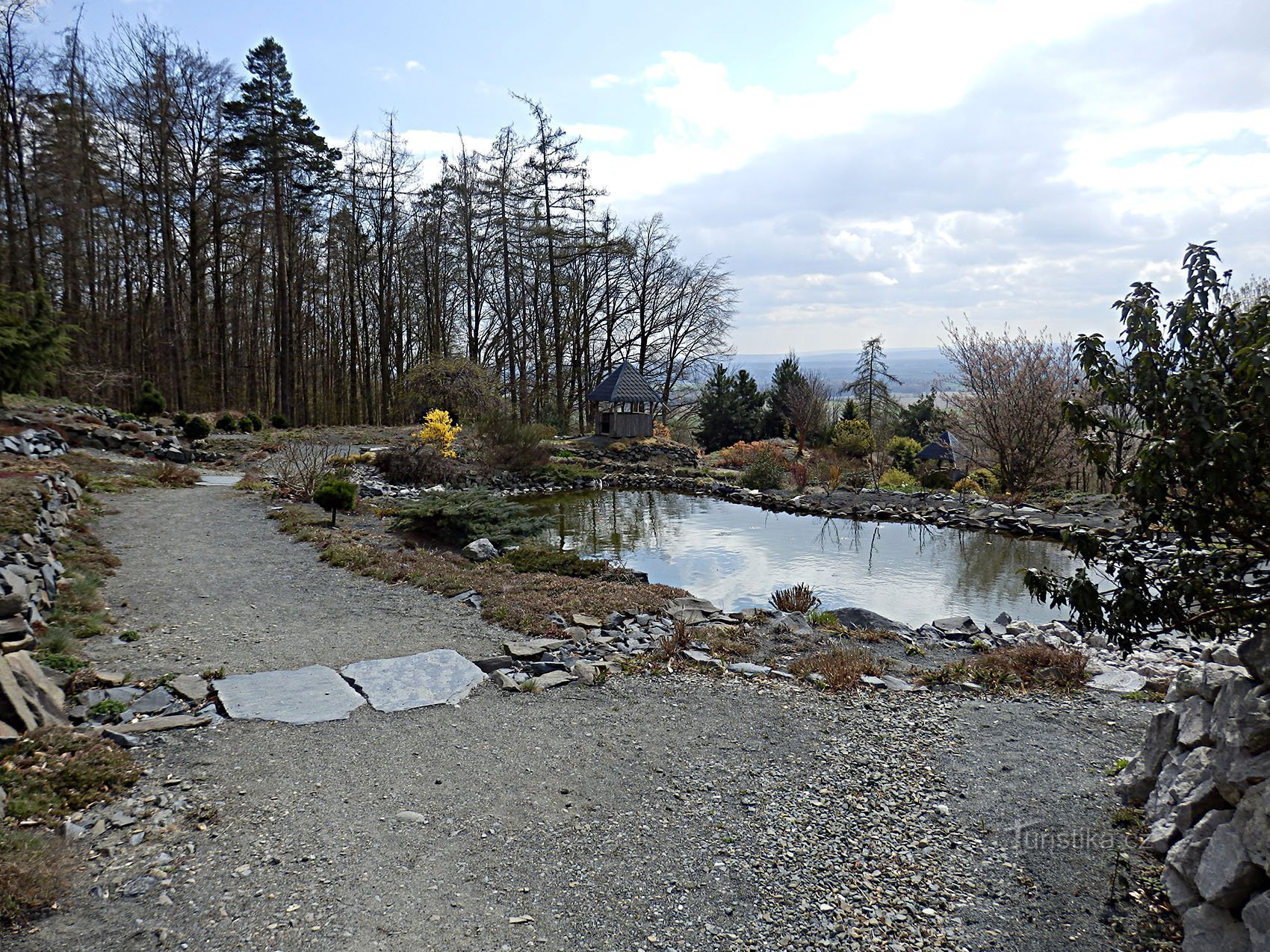 velikonočni arboretum