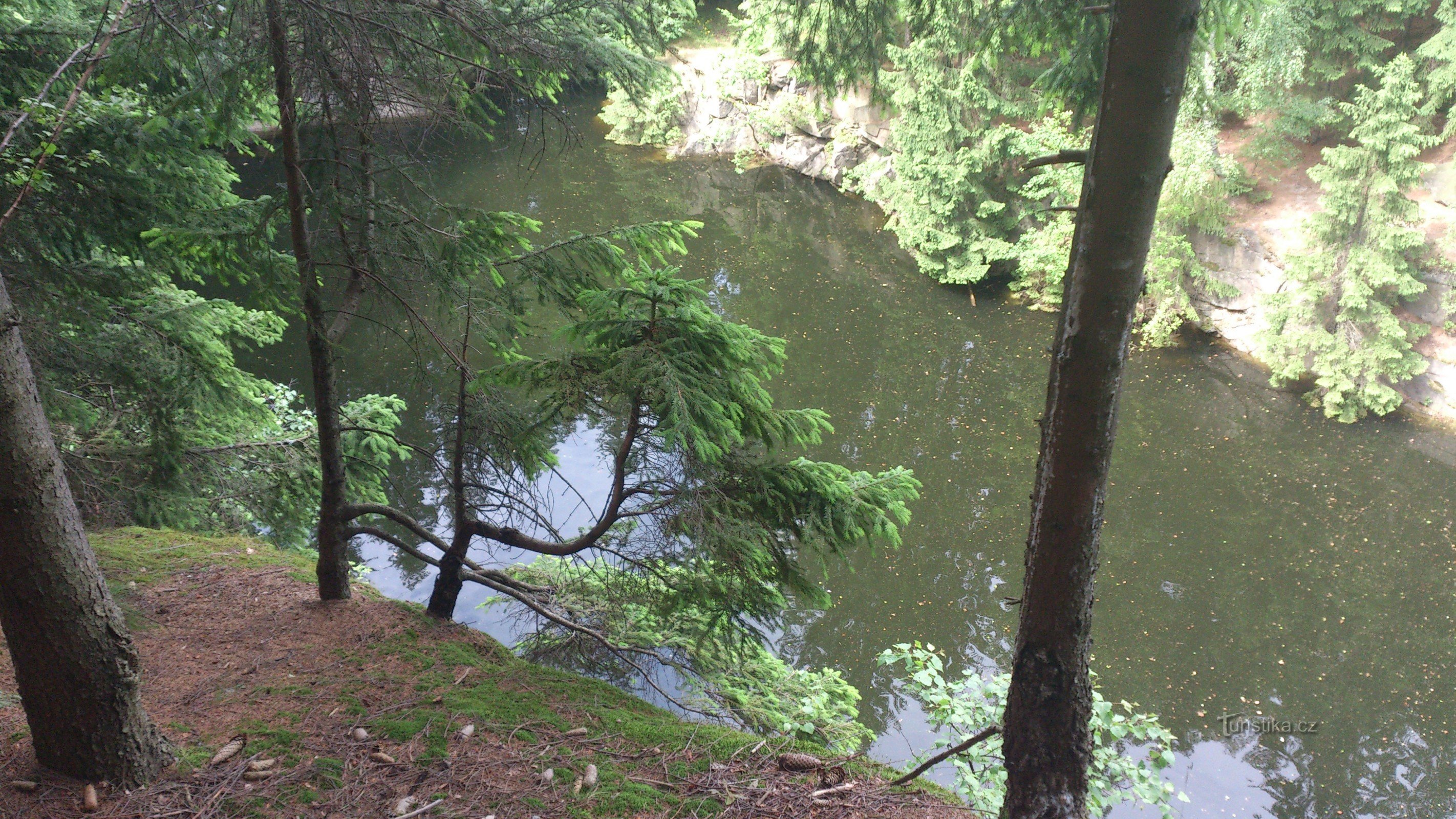 Archibiskupský quarry, Archibiskupák - Vápenná