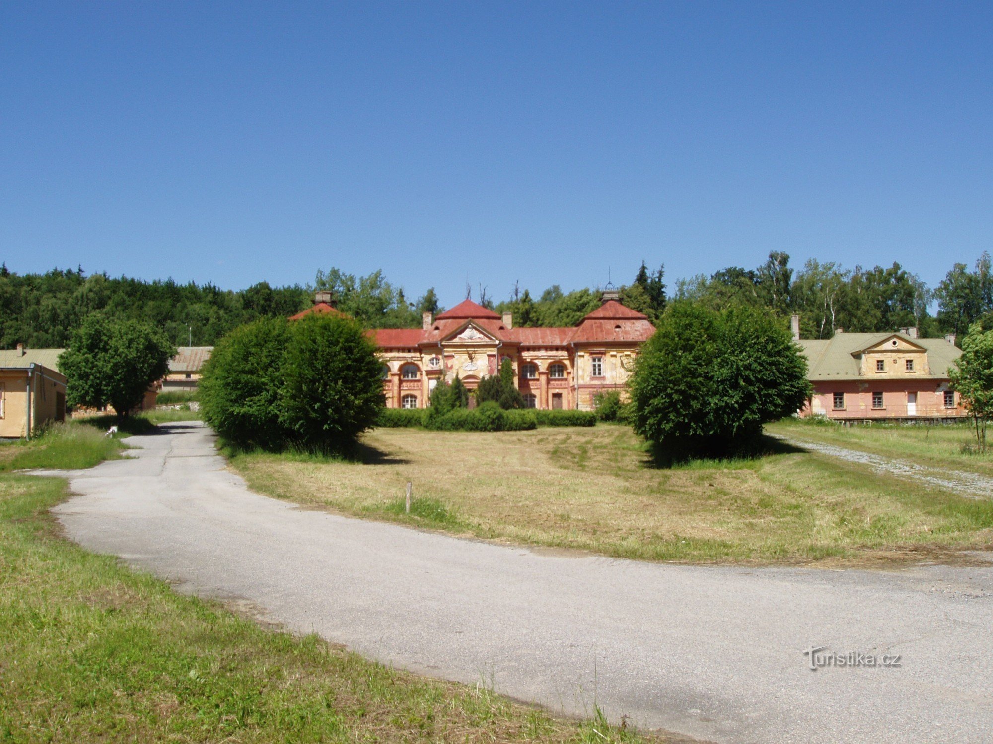 area of ​​Ferdinanska from the gate