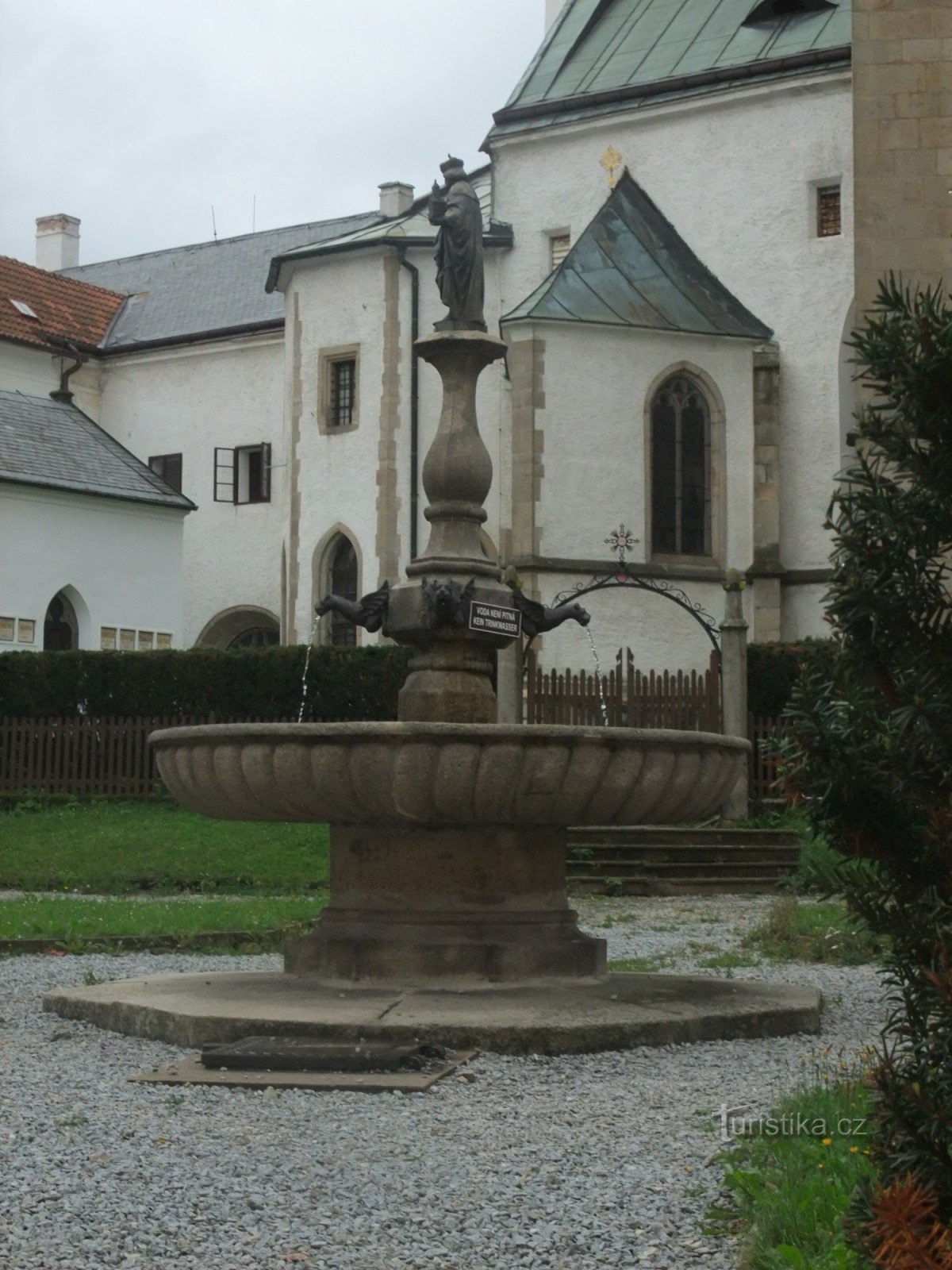 Das Gelände des Klosters in Vyšší Brod