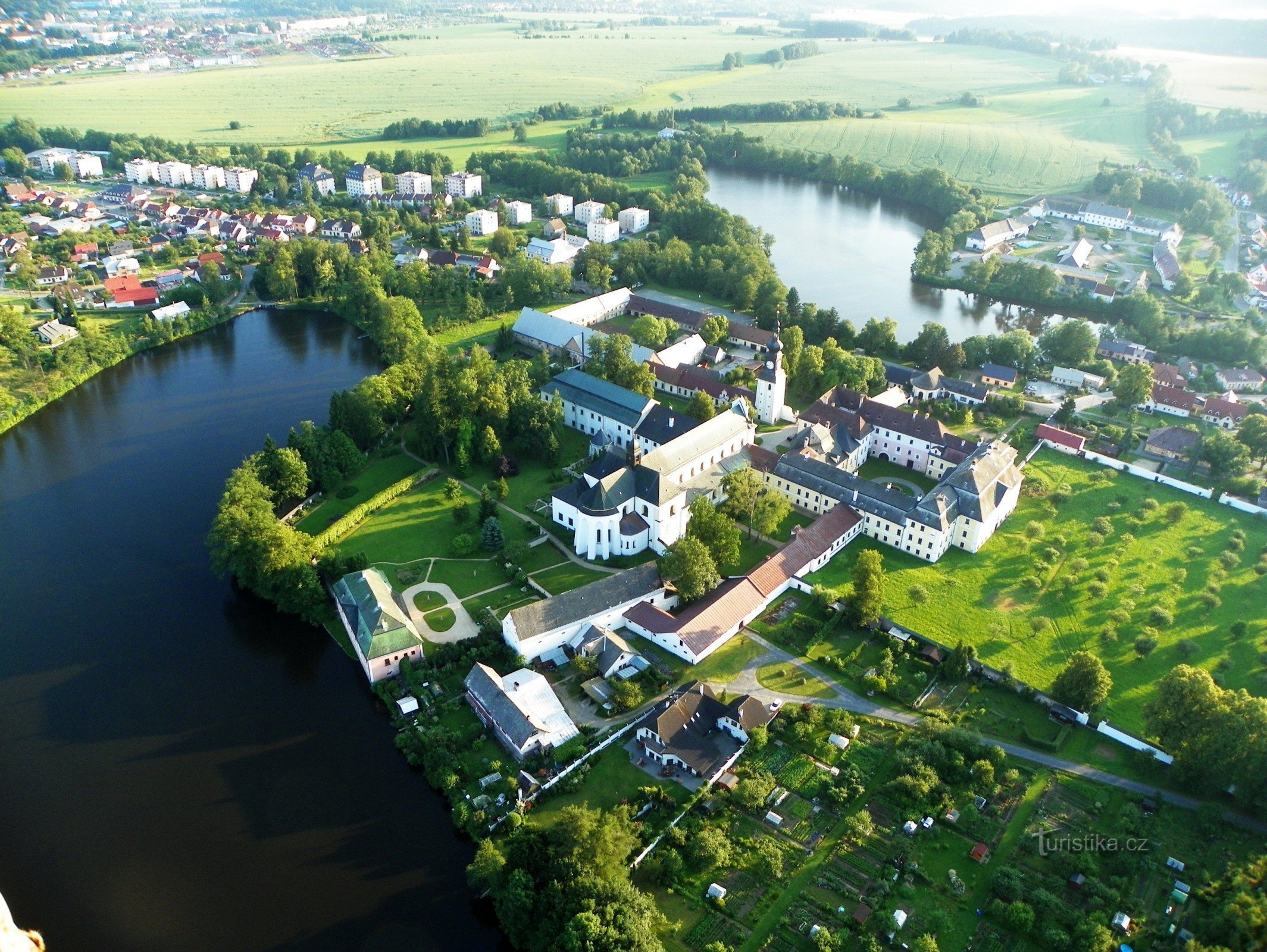 Los terrenos del castillo de Žďár nad Sázavou