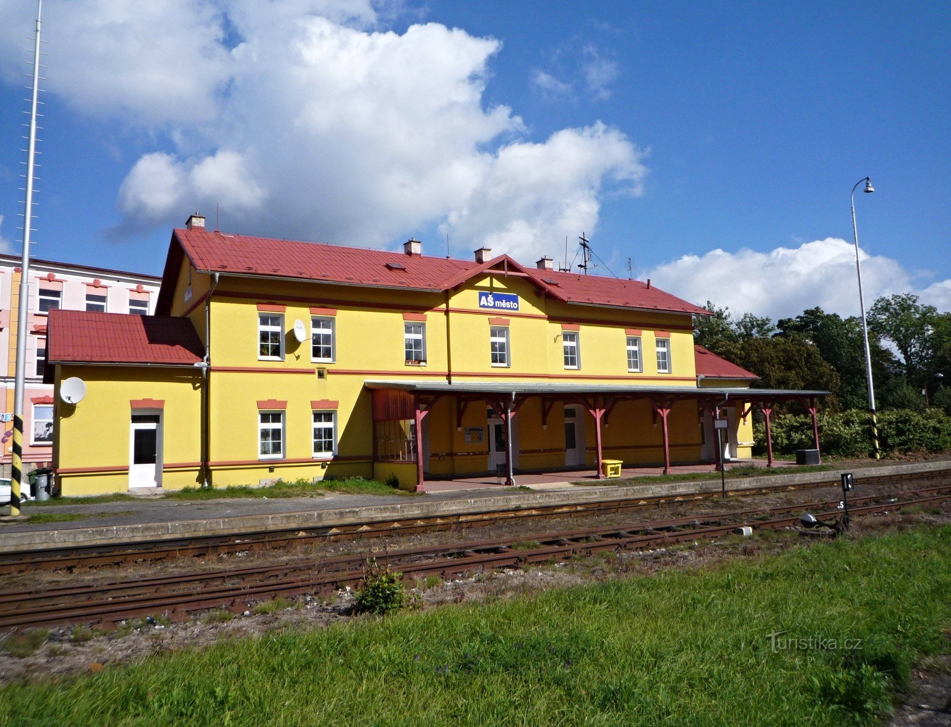 Miasto Asz - dworzec kolejowy