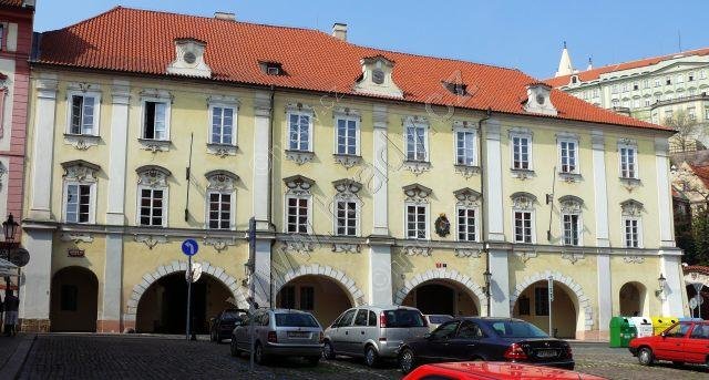 Aueršperský palác, čp. 16/III