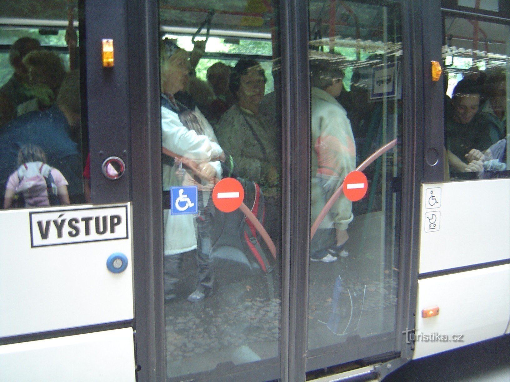 Bus von Děčín nach Hřensk - etwas voller