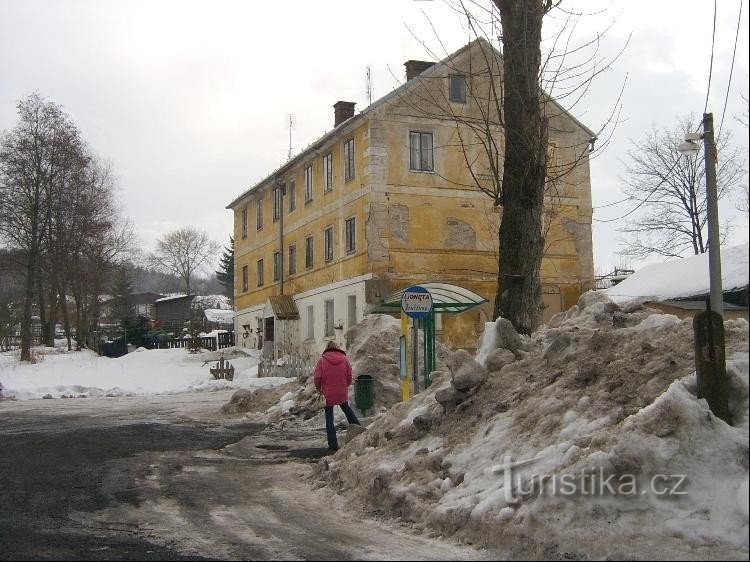 Autobusová zastávka