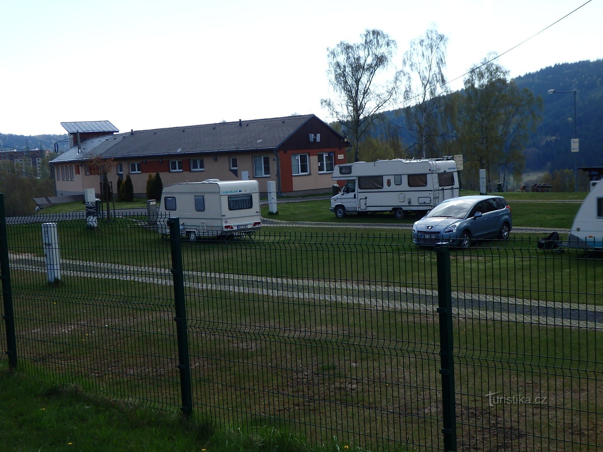 COCHE CAMPING TANVALDKÁ KOTLINA