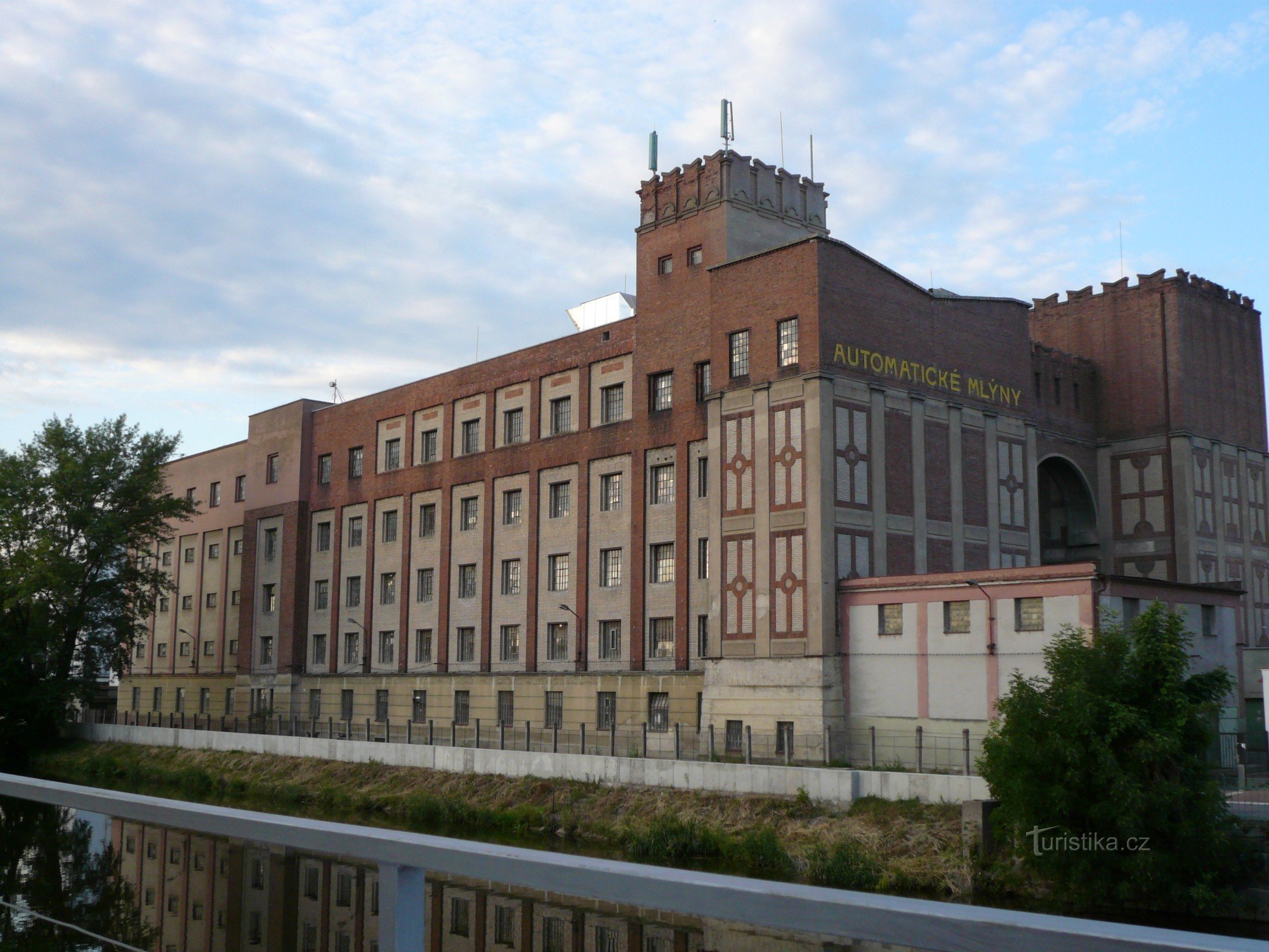 Automatische molens Pardubice