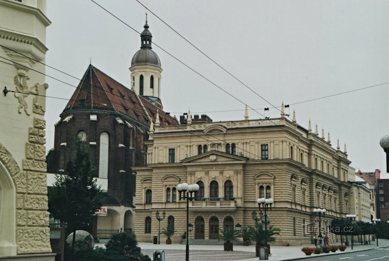 Autor de la foto: Marky63, Catedral y Ayuntamiento en Opava