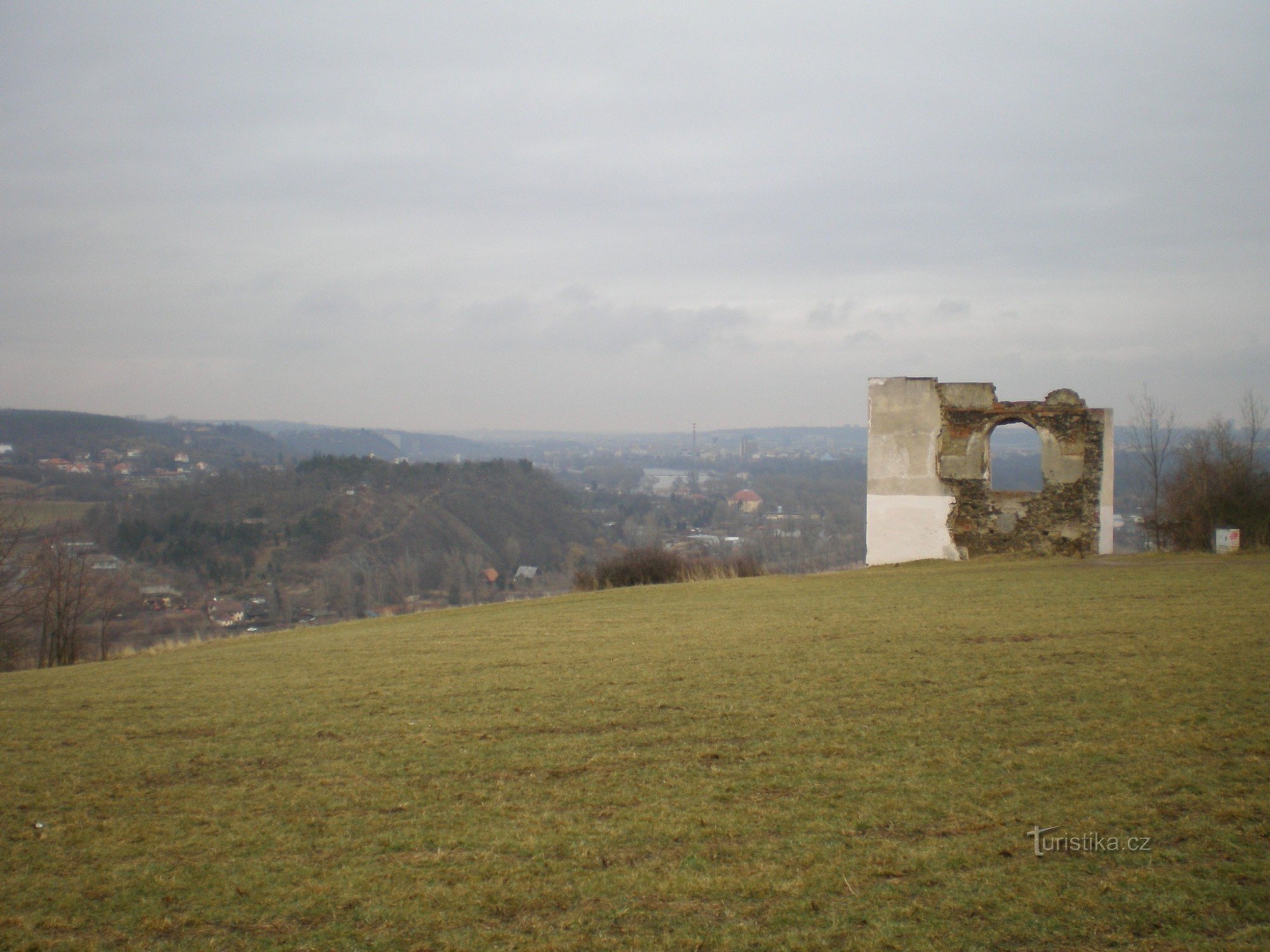 Baba avec la ruine