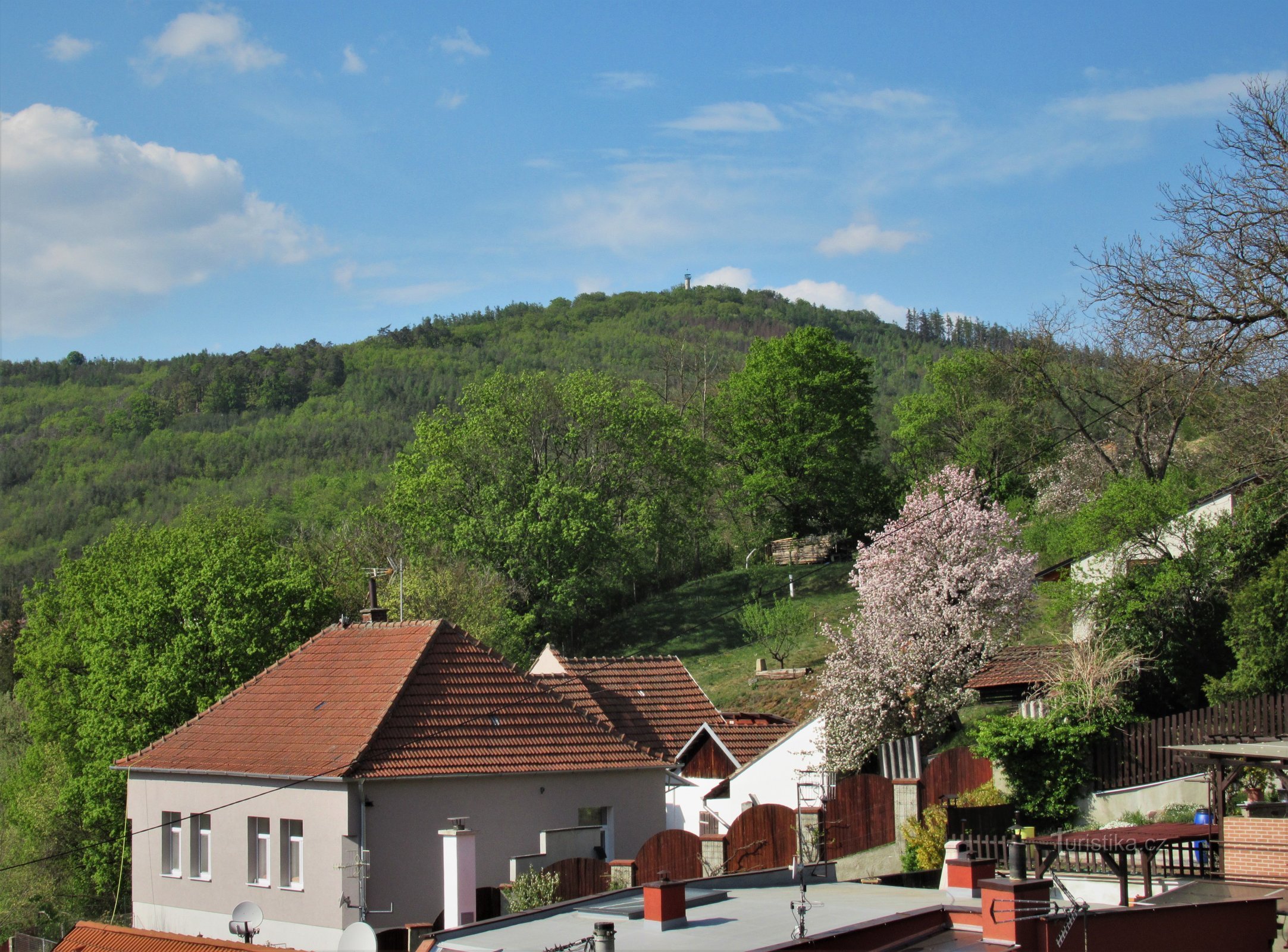 Babí lom de la Castelul Lelekovice