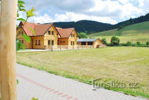 Dojenčku prijazen certifikat - Apartmaji Valachy