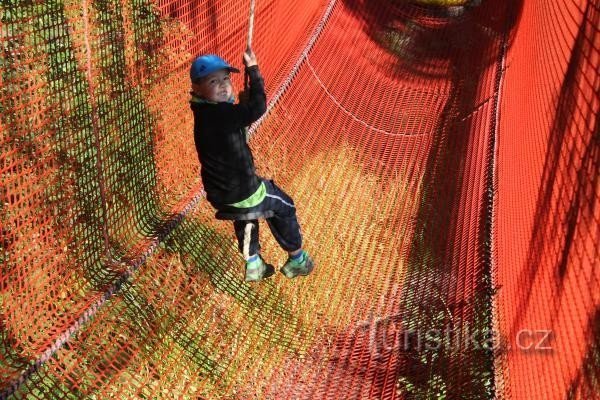 Certificado Babyfriendly - Parque infantil de verão Bílá