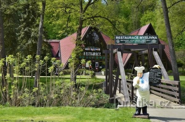 Vauvaystävällinen todistus - HOTEL KONOPIŠTĚ NOVÁ MYSLIVNA