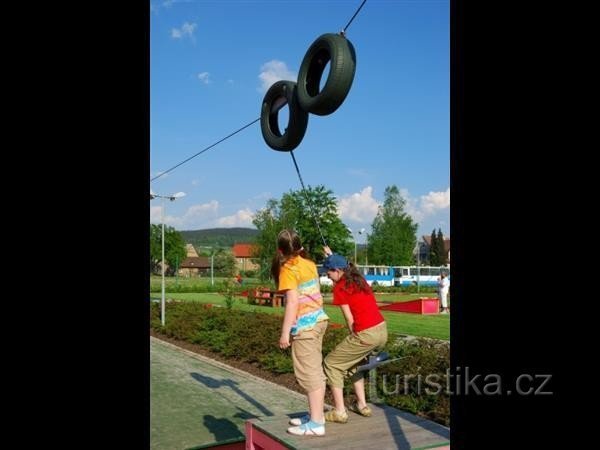 Giấy chứng nhận thân thiện với trẻ em - Khu liên hợp thể thao Vendryně - VITALITY Slezsko, s.r.o
