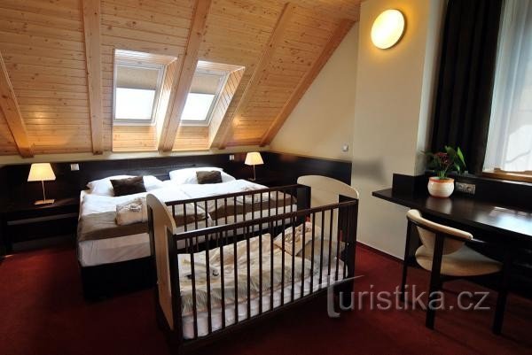 Babyfriendly certificate - WELLNESS HOTEL POD KYČMOLEM