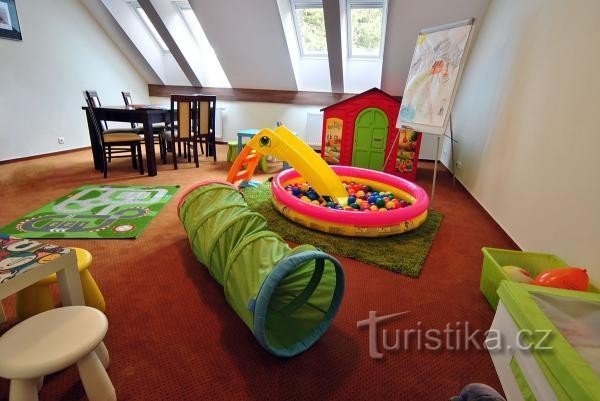 Сертифікат Baby Friendly - WELLNESS HOTEL POD KYČMOLEM