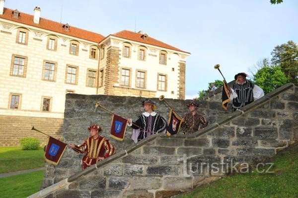 Babyfriendly certificate - Nelahozeves Castle