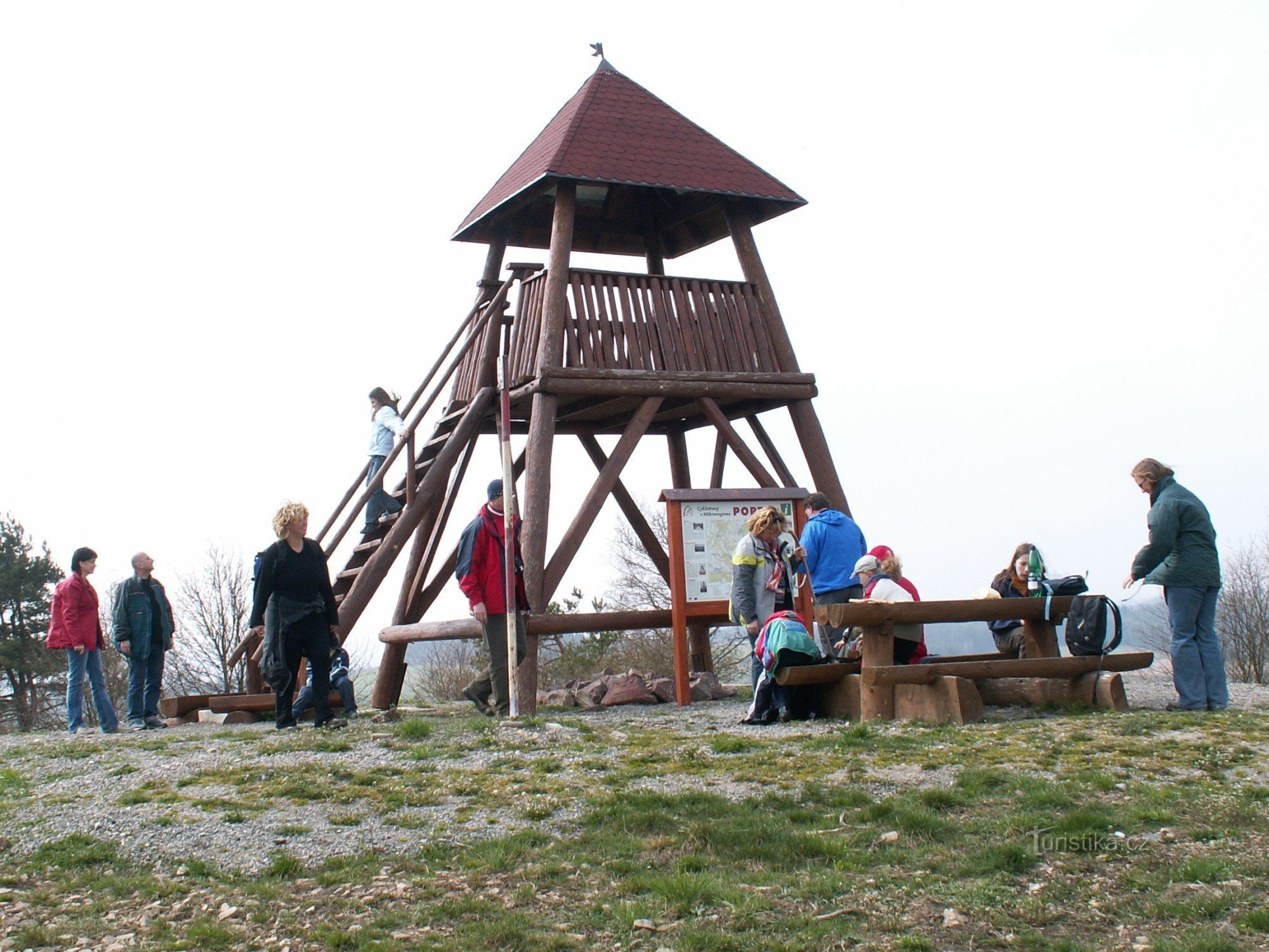 Babylone avec des visiteurs