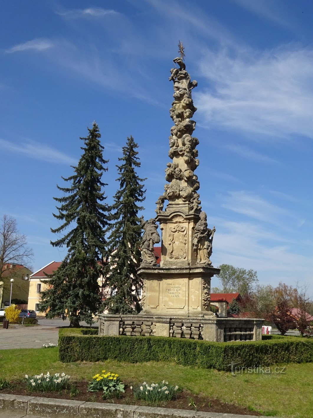 Bakov nad Jizerou - Zuil van de Heilige Drie-eenheid op Náměstí Miru