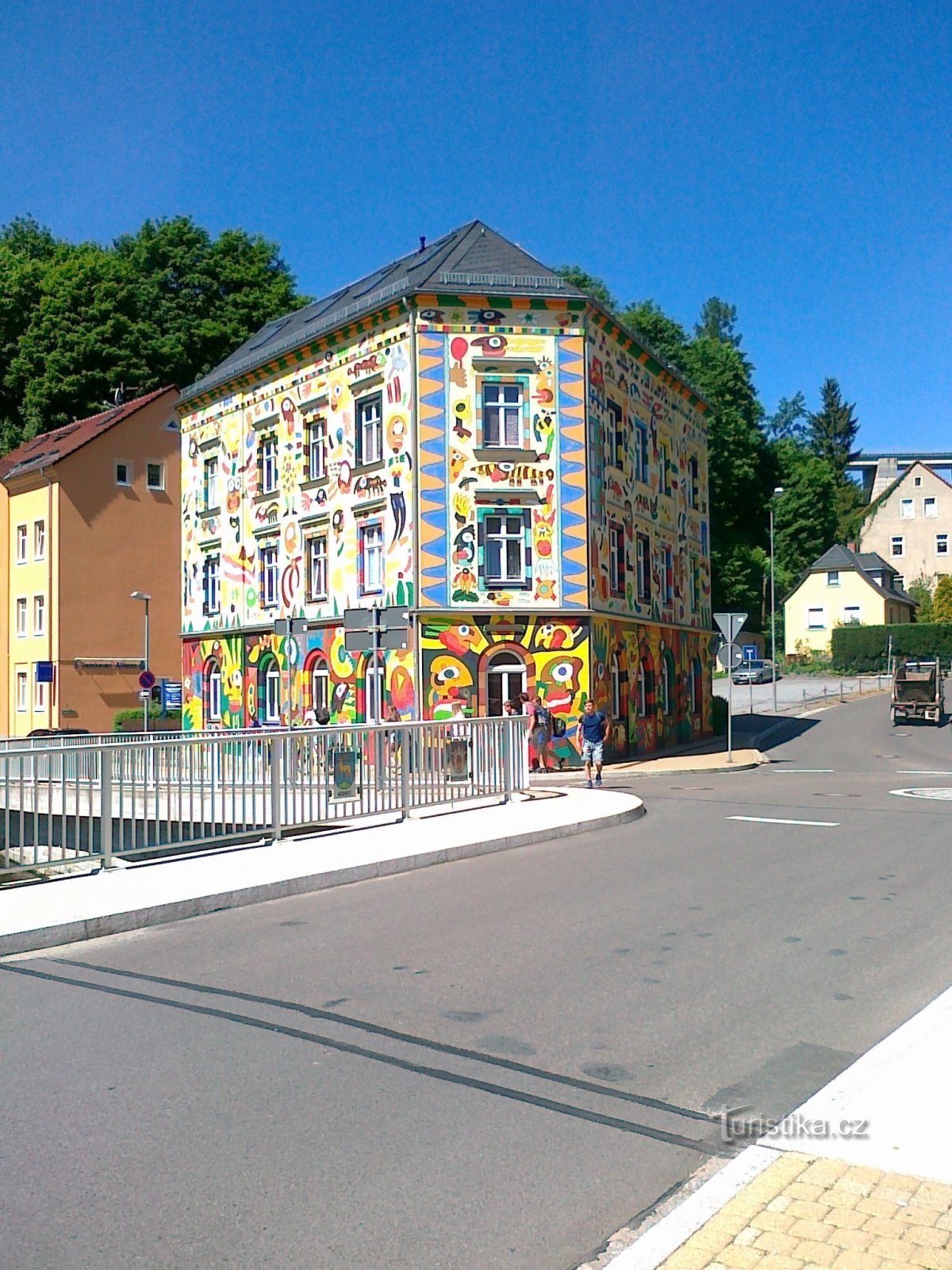 casa colorida em Sebnitz