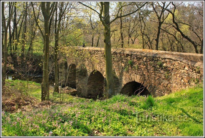 Barokke brug bij Toušice