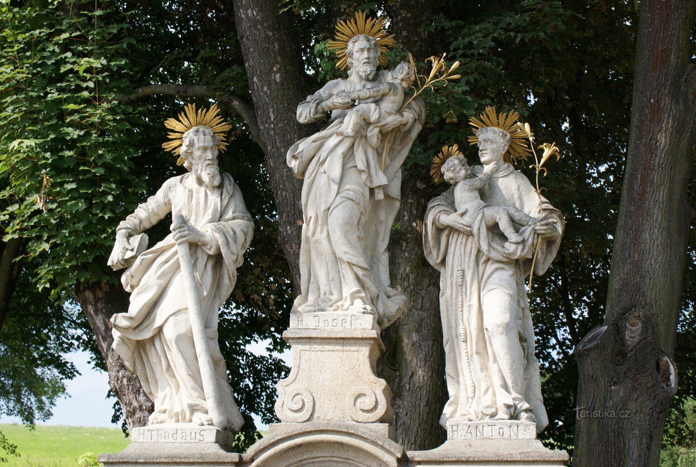 Tripla statua barocca a Kájov