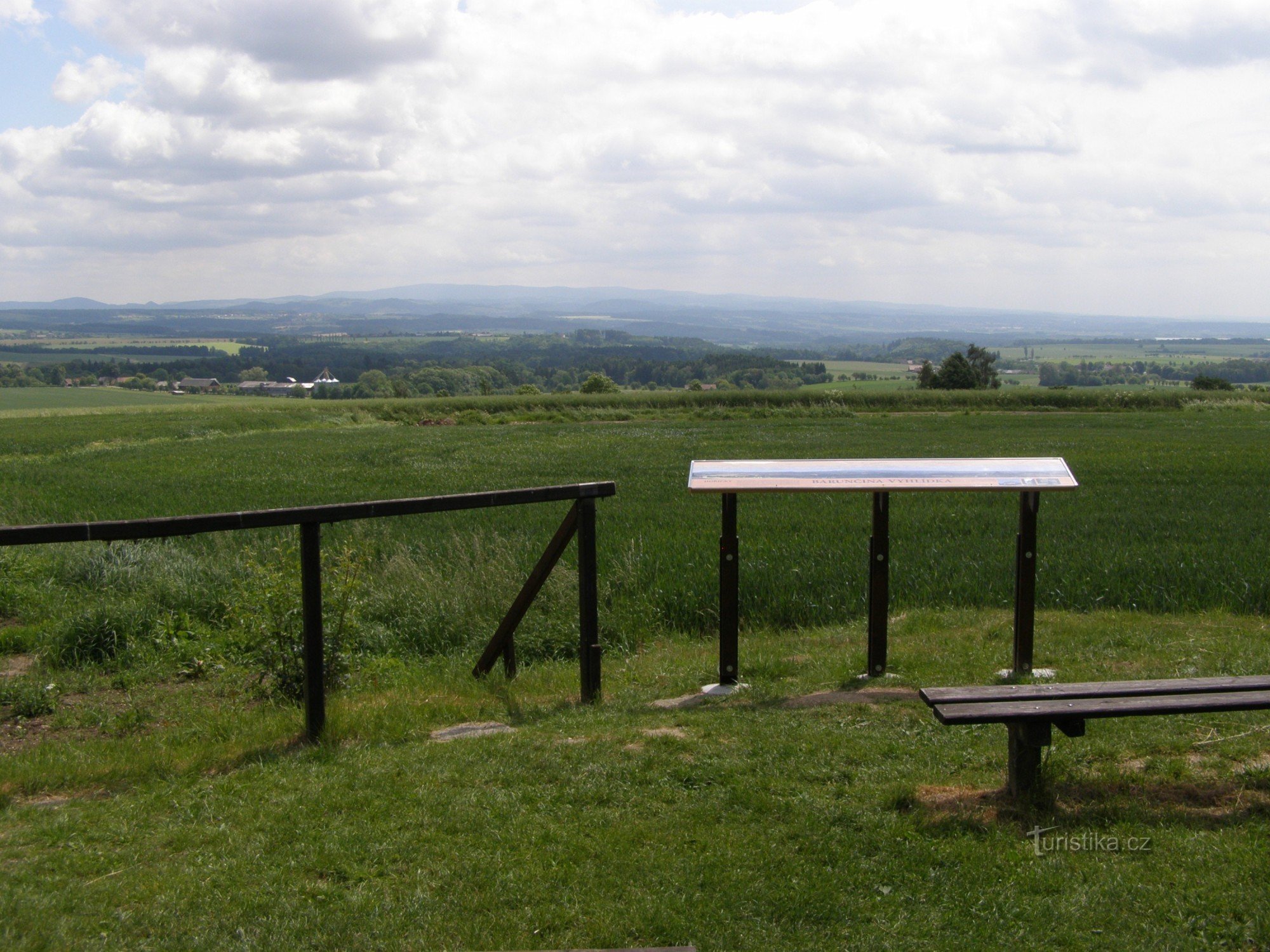 Mirador de Barunča cerca de Horiček