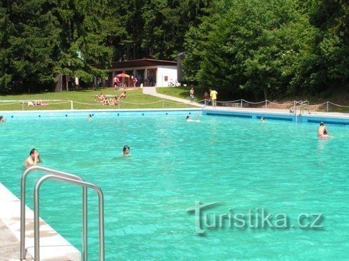 piscine - bain colonne