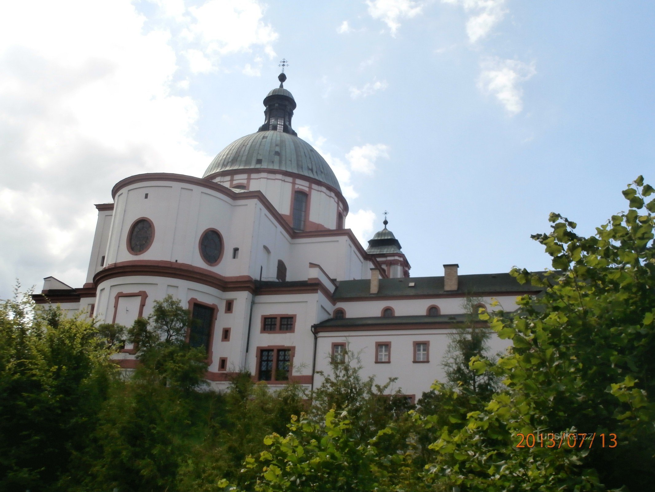 Manjša bazilika sv. Lovrenca in sv. Zdislavy